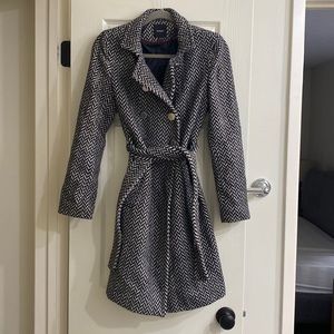 Black and white herringbone trench